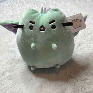 NWT Pusheen Dragonsheen Plush